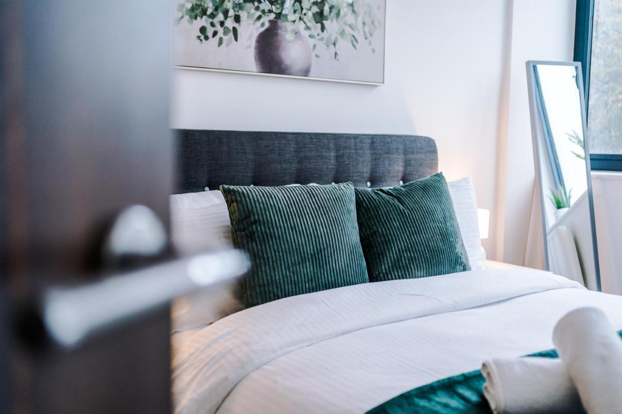 New! Stylish 2-Bed Apartment In Manchester By 53 Degrees Property - Amazing Location, Ideal For Small Groups - Sleeps 4! Εξωτερικό φωτογραφία