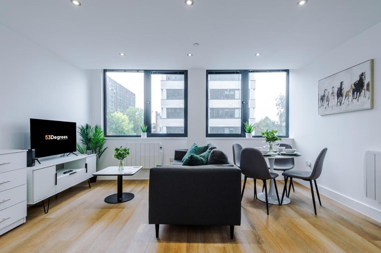 New! Stylish 2-Bed Apartment In Manchester By 53 Degrees Property - Amazing Location, Ideal For Small Groups - Sleeps 4! Εξωτερικό φωτογραφία